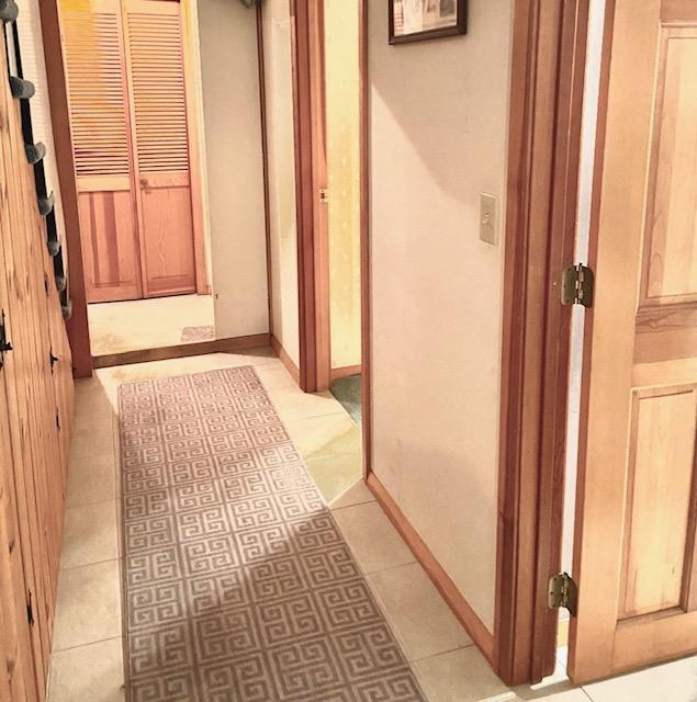 8 Sumner Lane Brewster, MA 02631 - Photo 32 of 43 a bathroom with a window