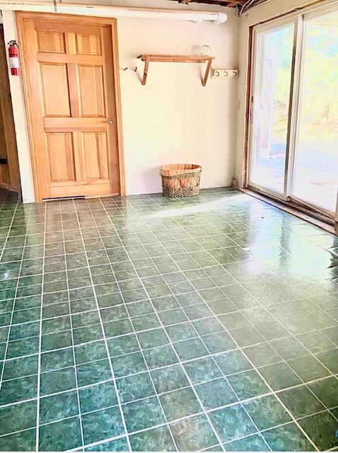 8 Sumner Lane Brewster, MA 02631 - Photo 41 of 43 a bathroom with a shower