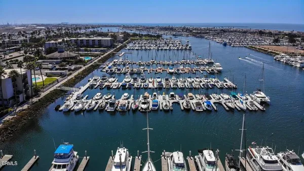 $3,700 | 3101 Peninsula Road, Unit 121, Oxnard, CA 93035