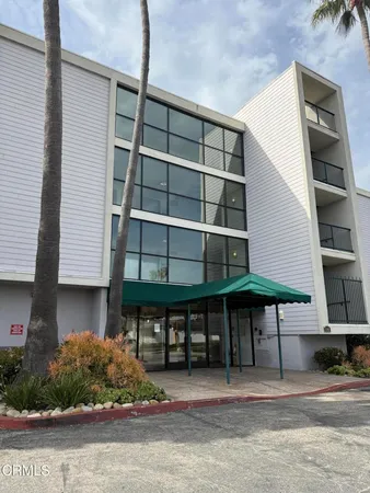 $3,700 | 3101 Peninsula Road, Unit 121, Oxnard, CA 93035
