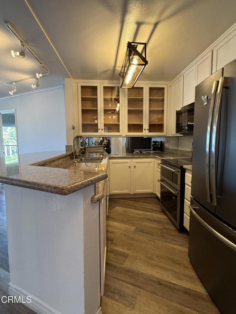 3101 Peninsula Road, Unit 121 Oxnard, CA 93035 - Photo 4 of 26