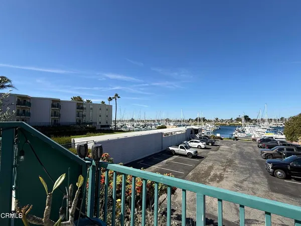 $3,700 | 3101 Peninsula Road, Unit 121, Oxnard, CA 93035