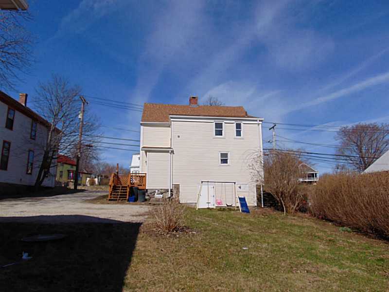 2707 East Main Road Portsmouth, RI 02871 - Photo 8 of 10 Yard/Garden. yard area from back house