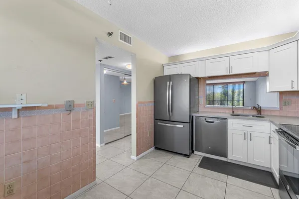 $2,600 | 6530 Boca Del Mar Drive, Unit 336, Boca Raton, FL 33433