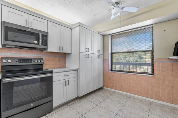 $2,600 | 6530 Boca Del Mar Drive, Unit 336, Boca Raton, FL 33433