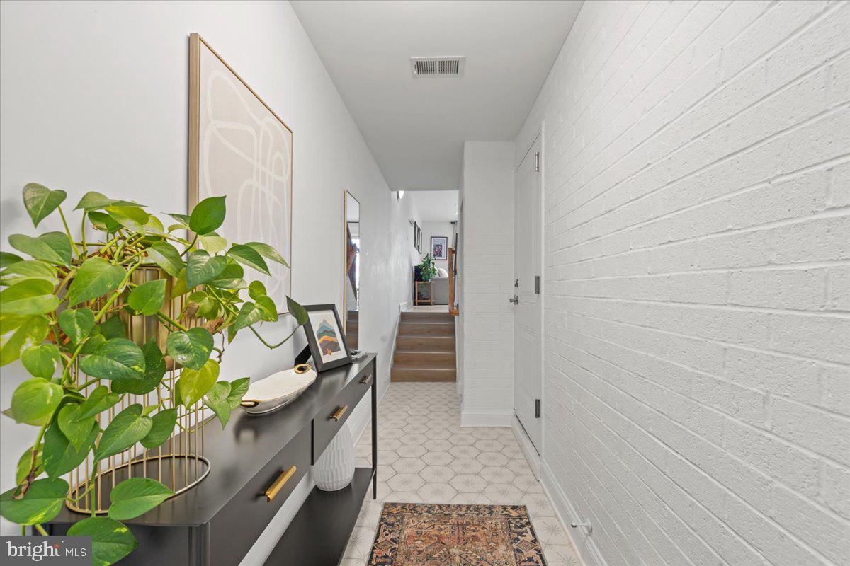 2409 Boston Street Baltimore, MD 21224 - Photo 4 of 46 a utility room with window