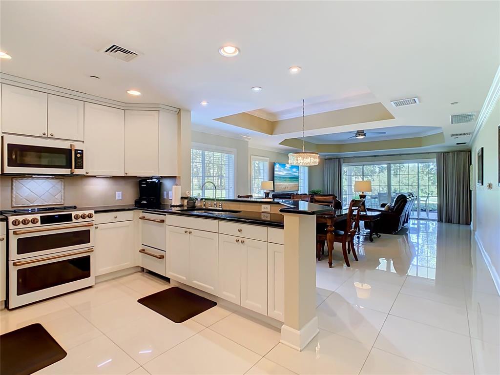 1358 Centre Ct Ridge Drive, Unit 101 Reunion, FL 34747 - Photo 6 of 35