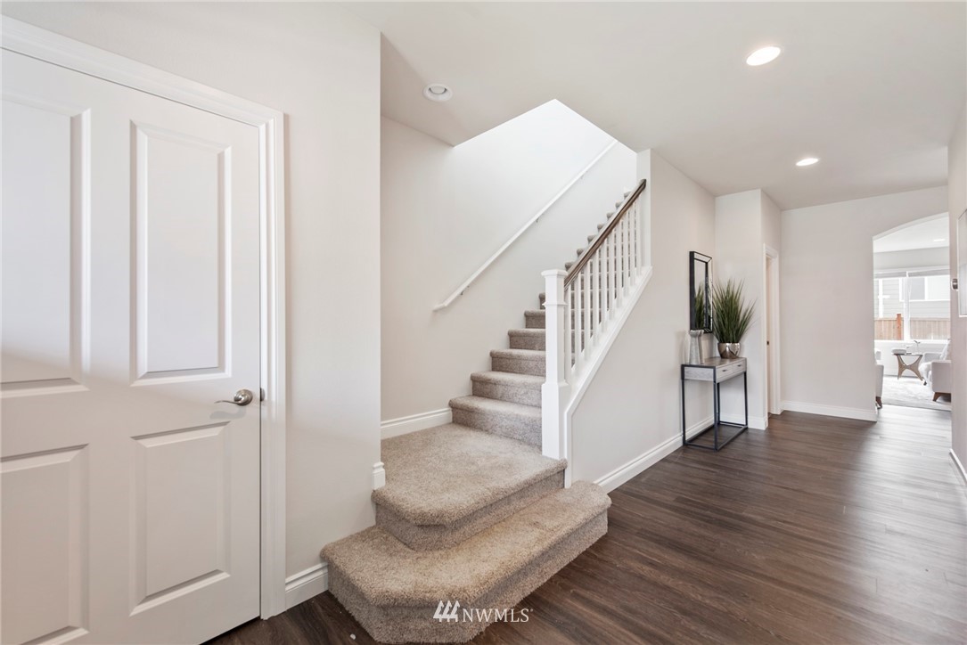 20309 85th Place Northeast Bothell, WA 98011 - Photo 12 of 25 Gallery Image 12