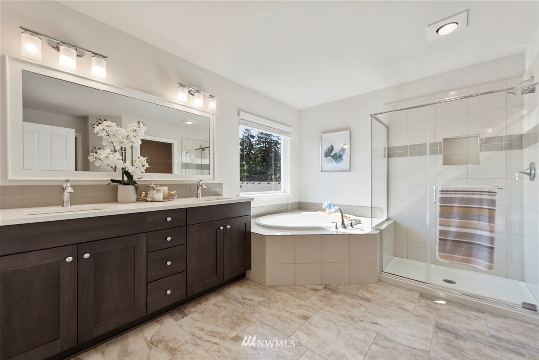 20309 85th Place Northeast Bothell, WA 98011 - Photo 16 of 25 Gallery Image 16
