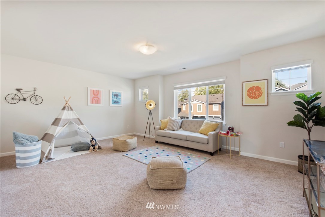 20309 85th Place Northeast Bothell, WA 98011 - Photo 22 of 25 Gallery Image 22