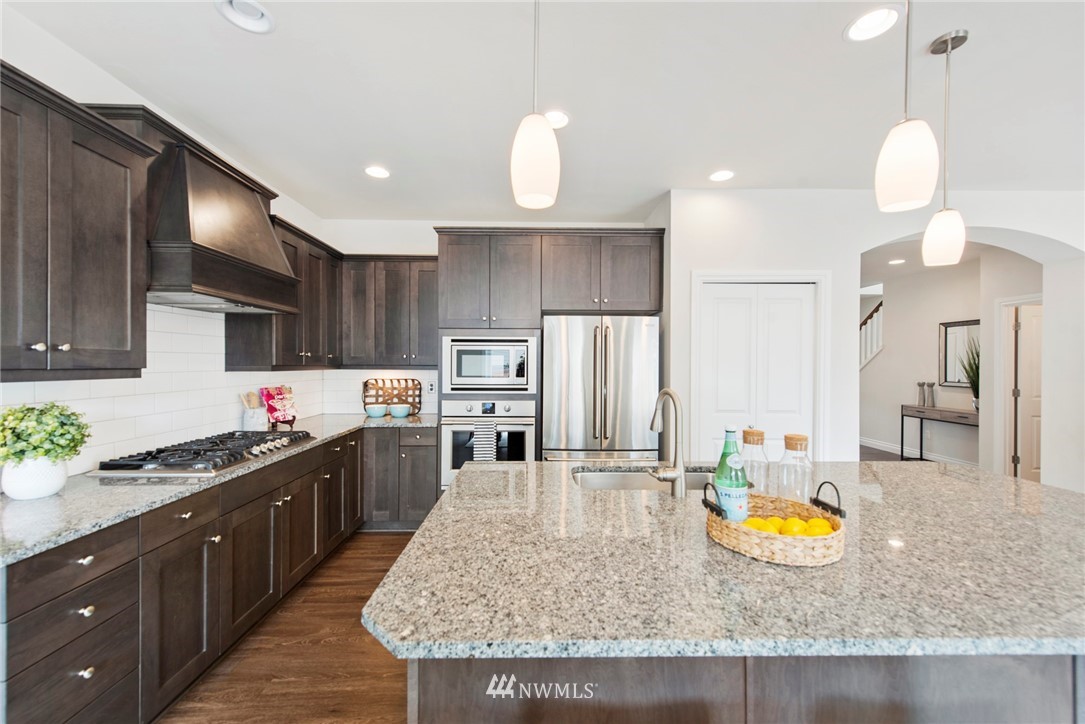 20309 85th Place Northeast Bothell, WA 98011 - Photo 7 of 25 Gallery Image 7