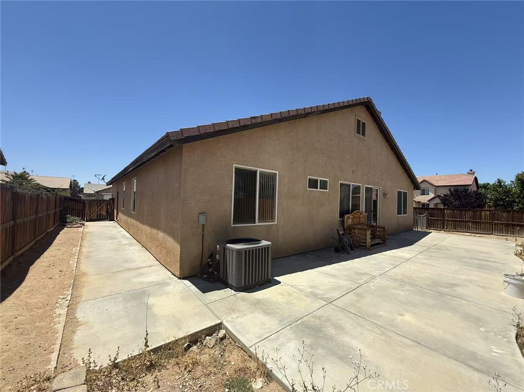 12673 Field Way Victorville, CA 92395 - Photo 11 of 12