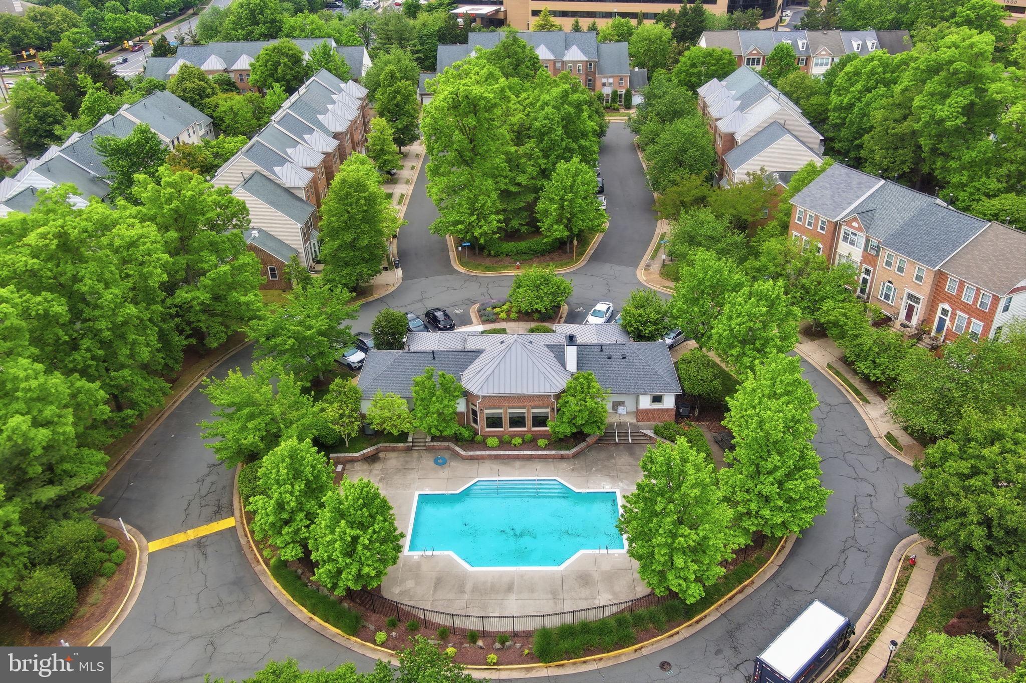 1700 Lake Shore Crest Drive, Unit 33 Reston, VA 20190 - Photo 31 of 32