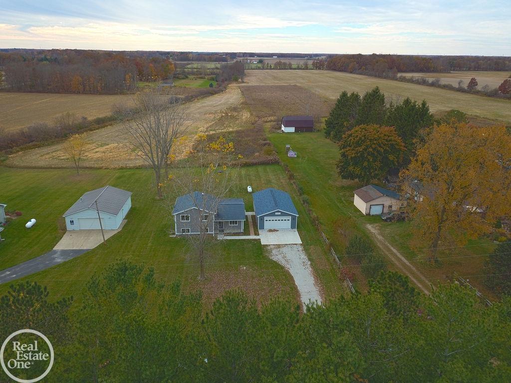 8051 Logana Road Avoca, MI 48006 - Photo 31 of 39
