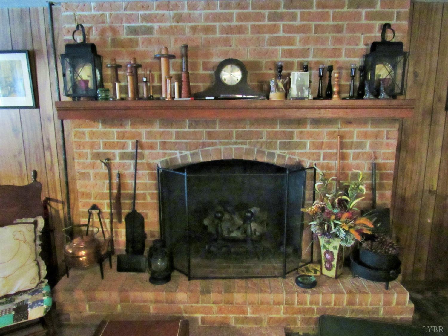 739 Kenmore Road Amherst, VA 24521 - Photo 17 of 27