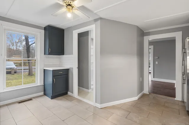 $2,100 | 1701 Farmington Avenue, Farmington, CT 06085