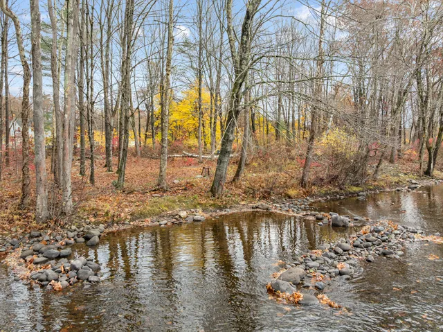 $2,100 | 1701 Farmington Avenue, Farmington, CT 06085