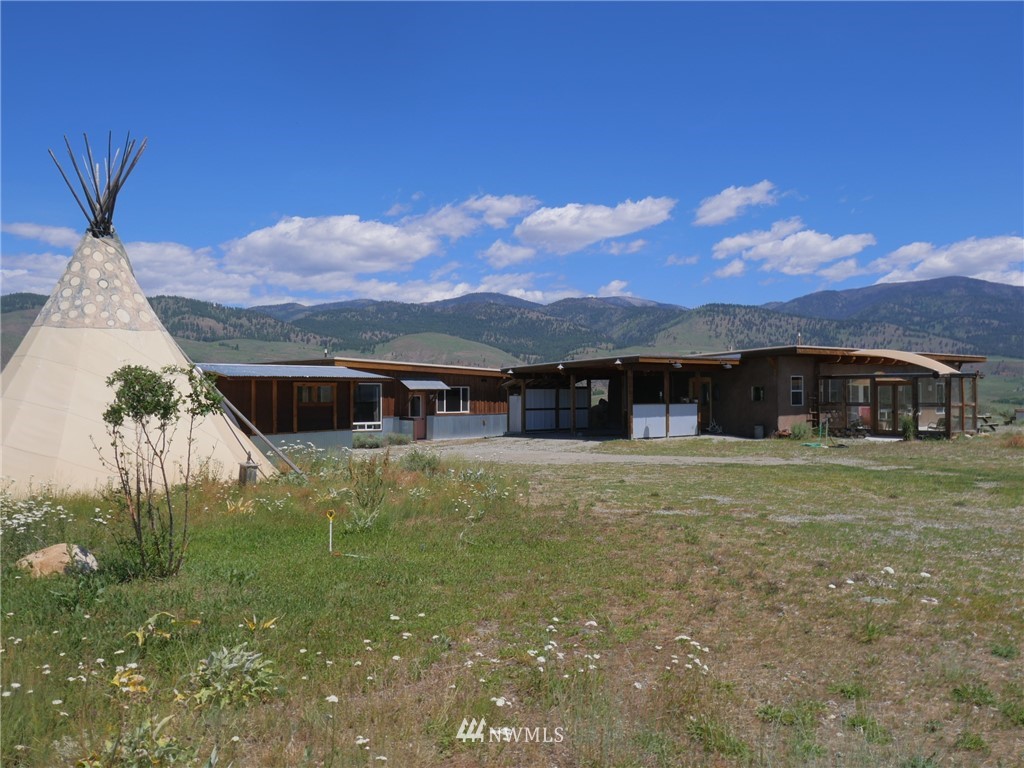 33 Chewuch Heights Road Winthrop, WA 98862 - Photo 1 of 25 Gallery Image 1