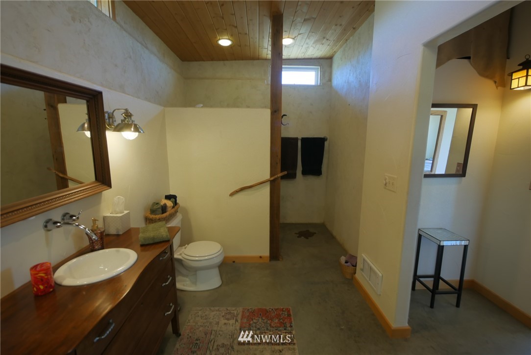 33 Chewuch Heights Road Winthrop, WA 98862 - Photo 11 of 25 Gallery Image 11