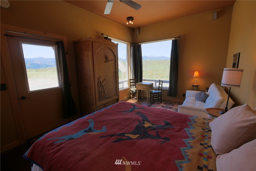 33 Chewuch Heights Road Winthrop, WA 98862 - Photo 13 of 25 Gallery Image 13
