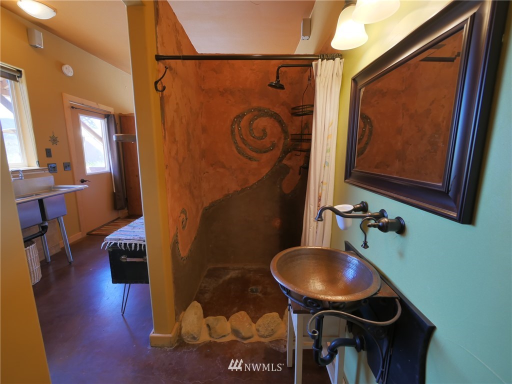 33 Chewuch Heights Road Winthrop, WA 98862 - Photo 15 of 25 Gallery Image 15