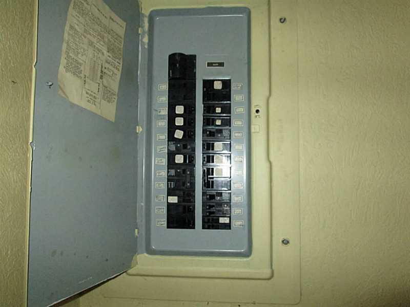 518 Iron Bridge Road Kittanning, PA 16201 - Photo 25 of 25 Other. 200 amp circuit breakers.