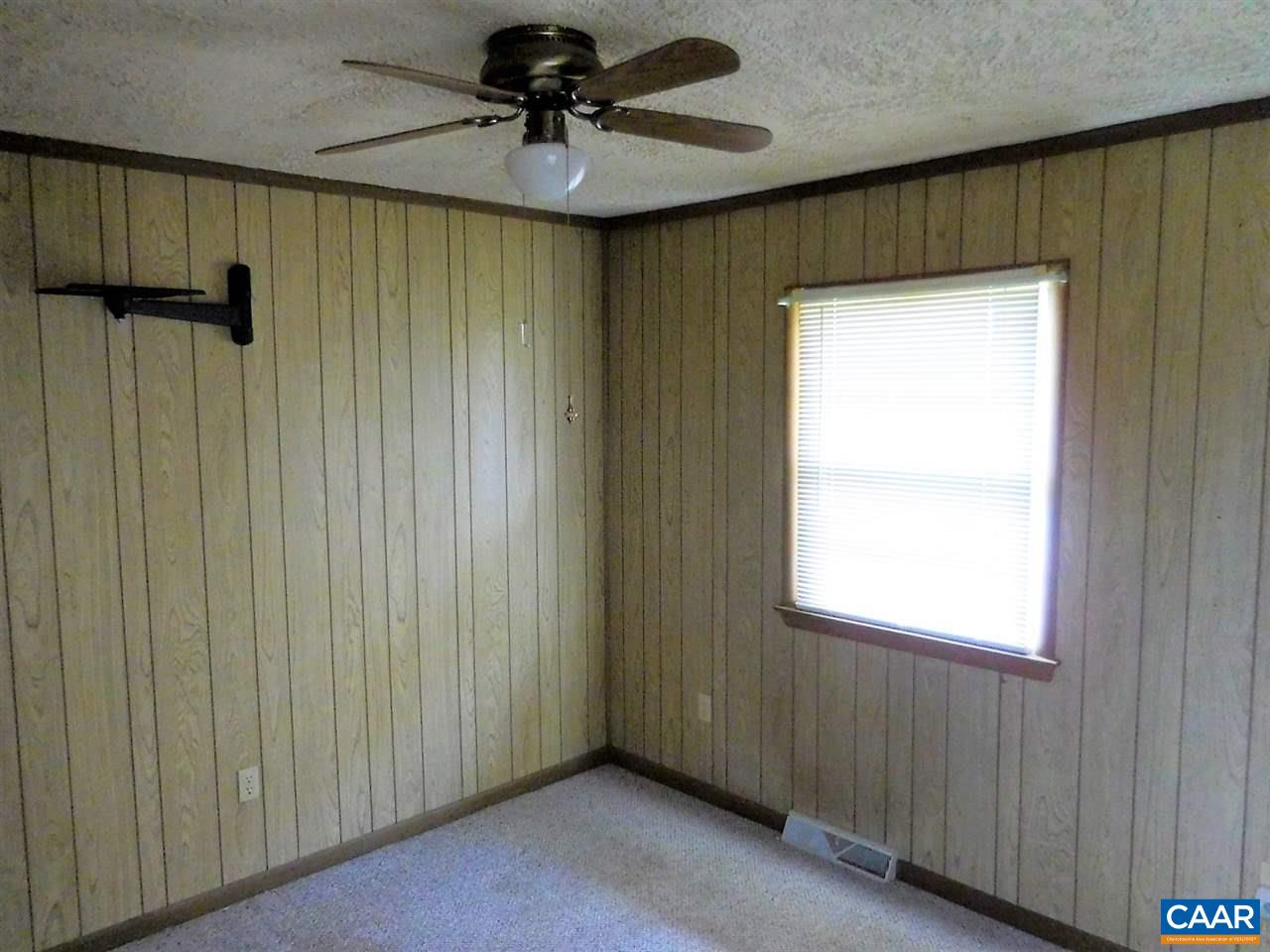 587 Richmond Road Keswick, VA 22947 - Photo 19 of 25 Gallery Image 19