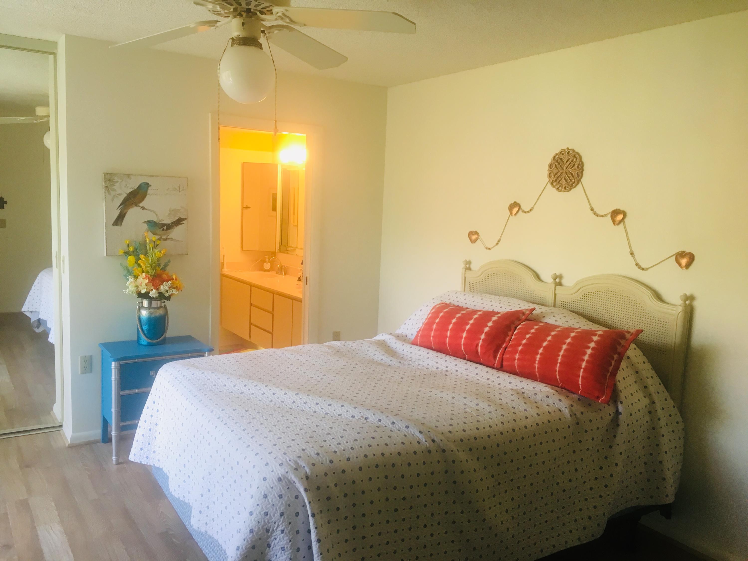 2732 27th Court Jupiter, FL 33477 - Photo 5 of 6 4