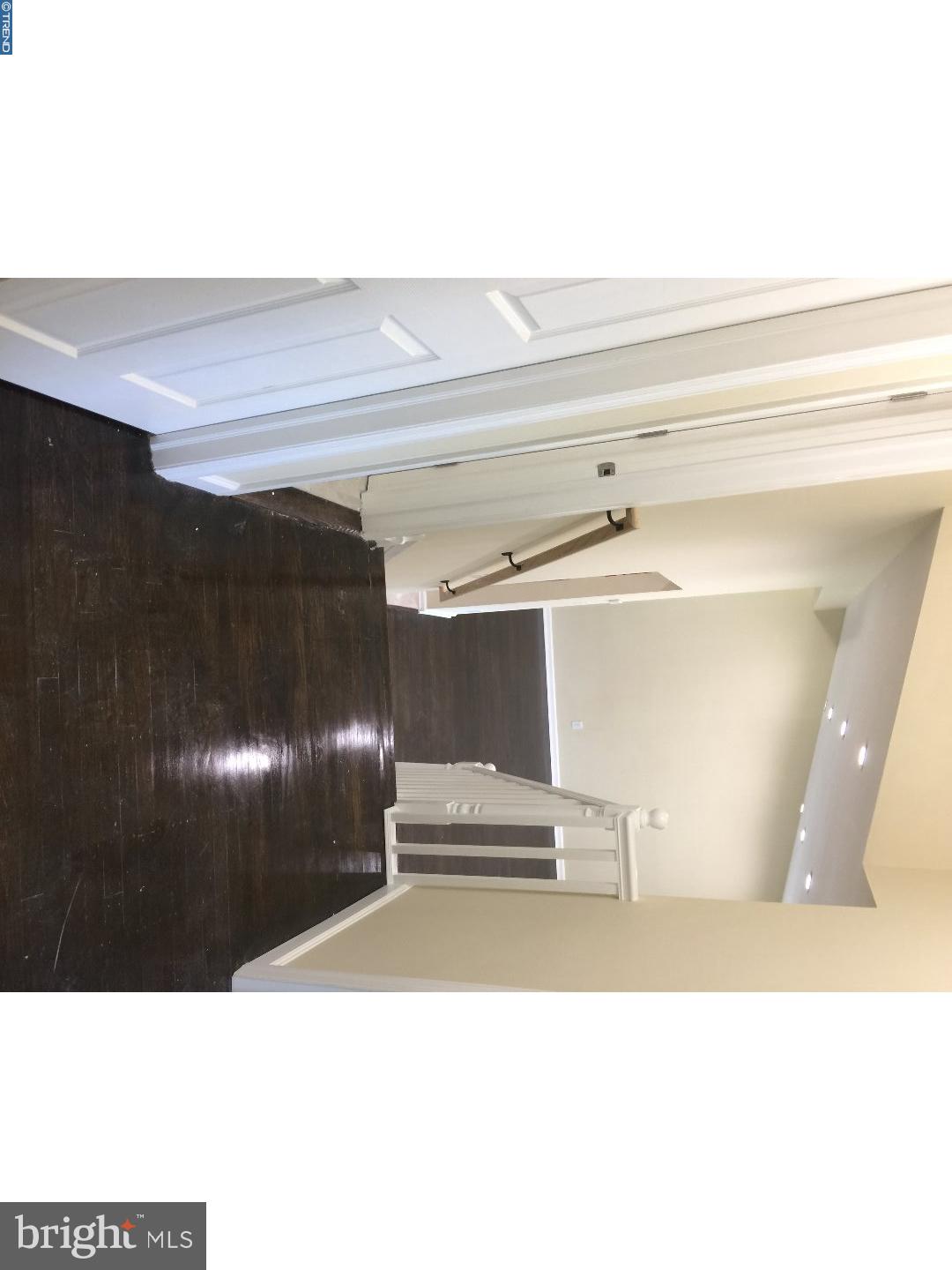33 Larkin Road Burlington, NJ 08016 - Photo 5 of 24 Hallway