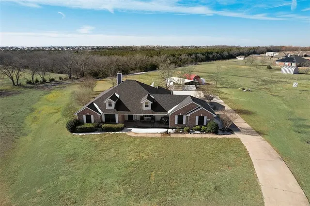 $535,000 | 246 Meadow Ridge Circle, Royse City, TX 75189