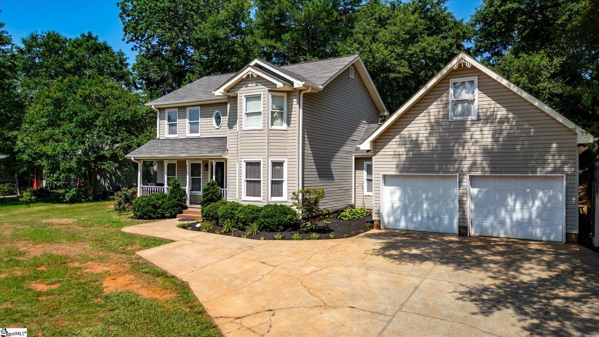 114 Bracken Court Liberty, SC 29657 - Photo 2 of 27