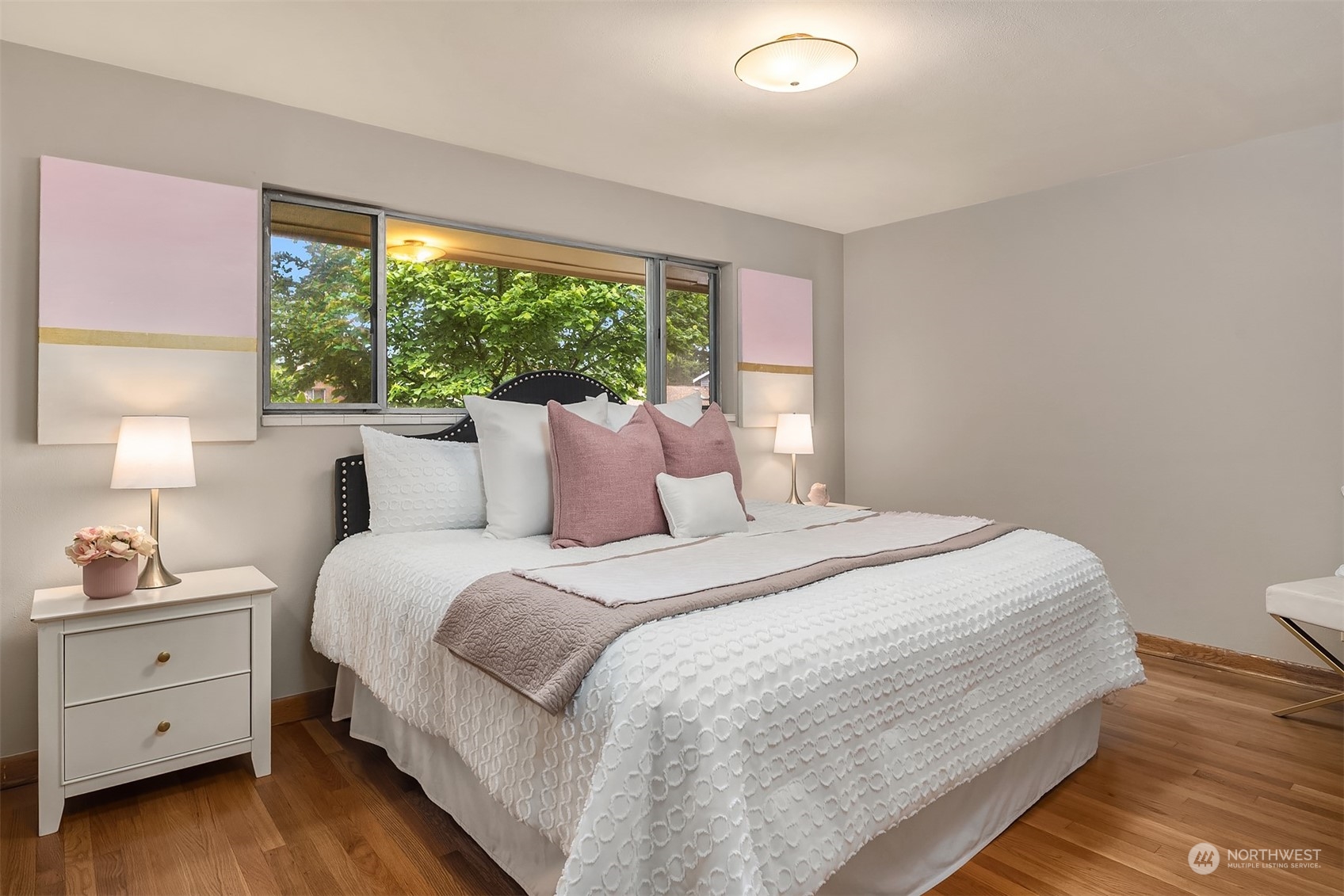 17512 Fremont Avenue North Shoreline, WA 98133 - Photo 14 of 35 a bedroom with a bed and a window