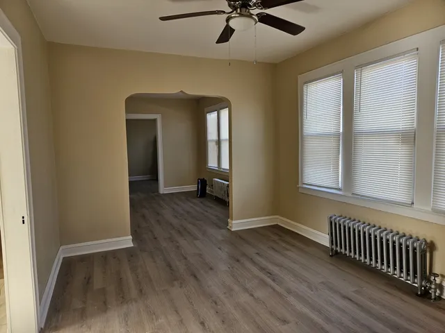 $1,300 | 10000 South Michigan Avenue, Unit 1, Chicago, IL 60628