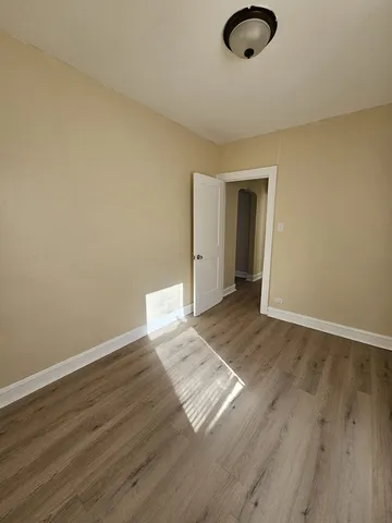 $1,300 | 10000 South Michigan Avenue, Unit 1, Chicago, IL 60628