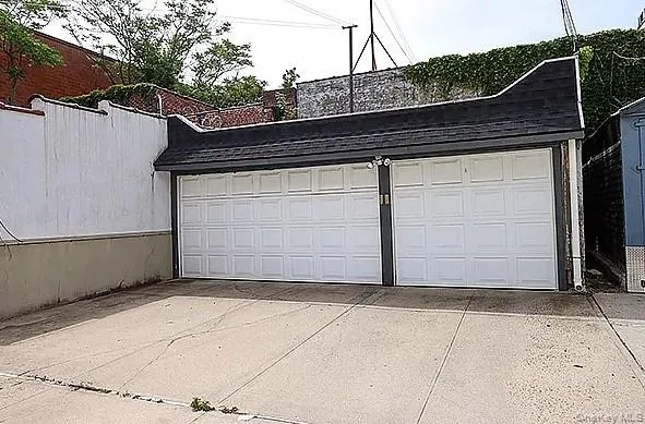 $1,200,000 | 64-56 Woodbine Street | Ridgewood