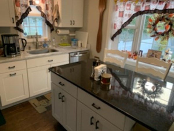 96 Durbeck Road Rockland, MA 02370 - Photo 2 of 19 Gallery Image 2