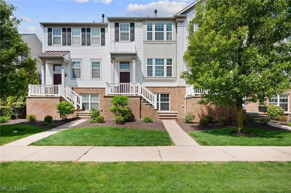 $415,000 | 6196 North Pointe Drive, Pepper Pike, OH 44124