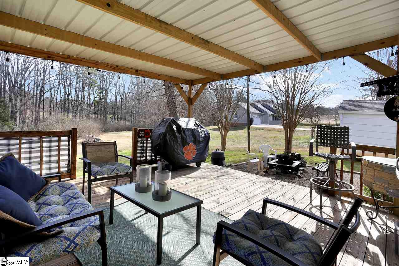 709 Robinson Road Greer, SC 29651 - Photo 23 of 32