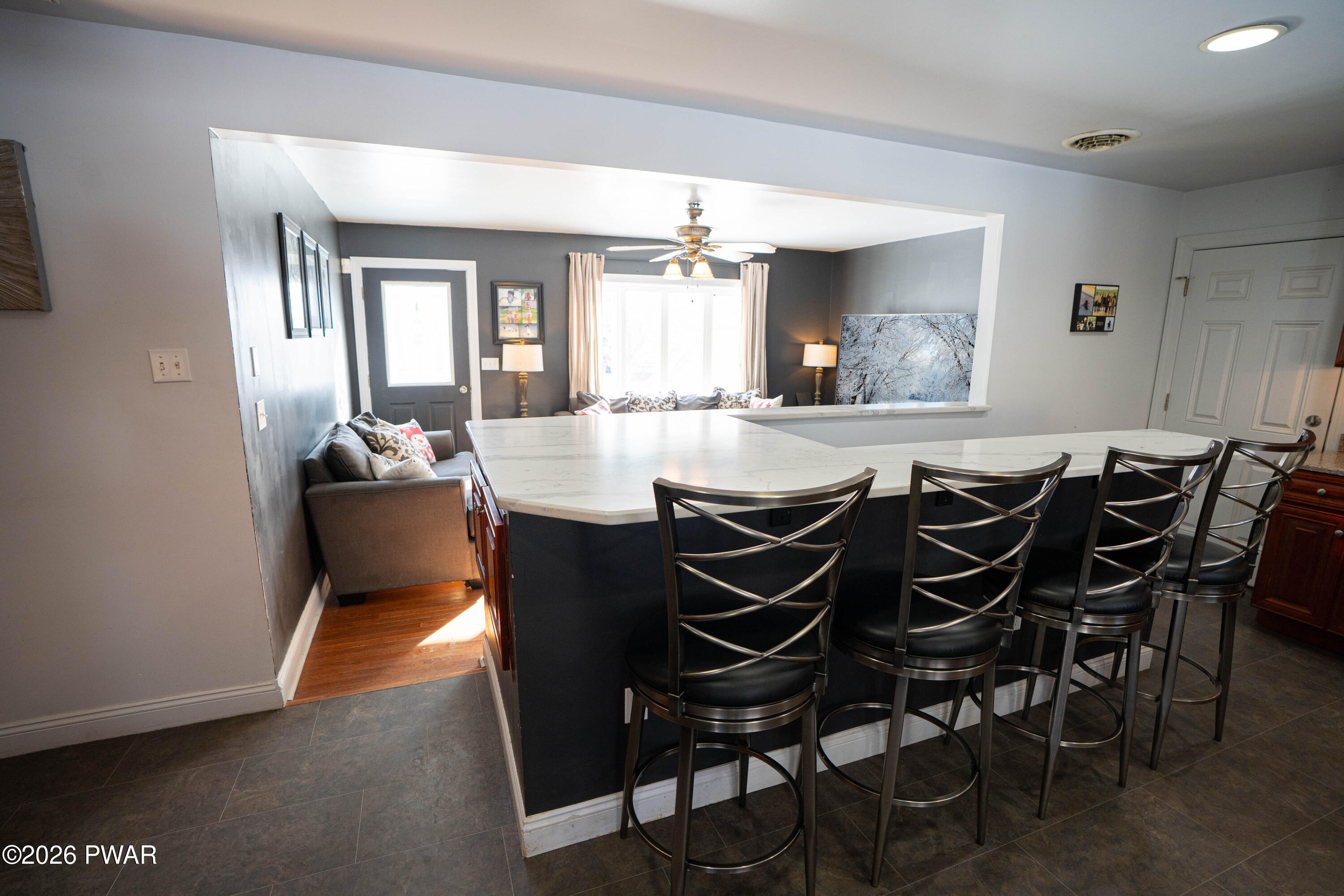 125 Rinaldi Drive Taylor, PA 18517 - Photo 7 of 49
