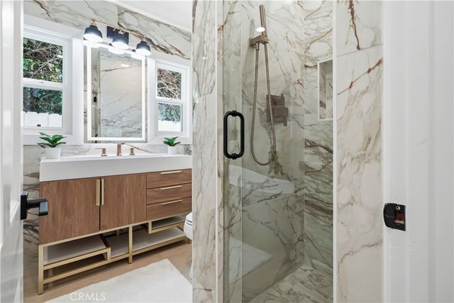 $1,329,000 | 11330 Blix Street, North Hollywood, CA 91602