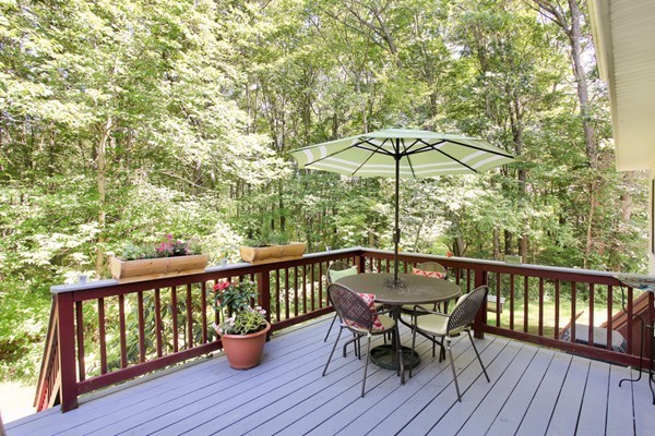22 Robinson Road Westford, MA 01886 - Photo 23 of 26 Gallery Image 23