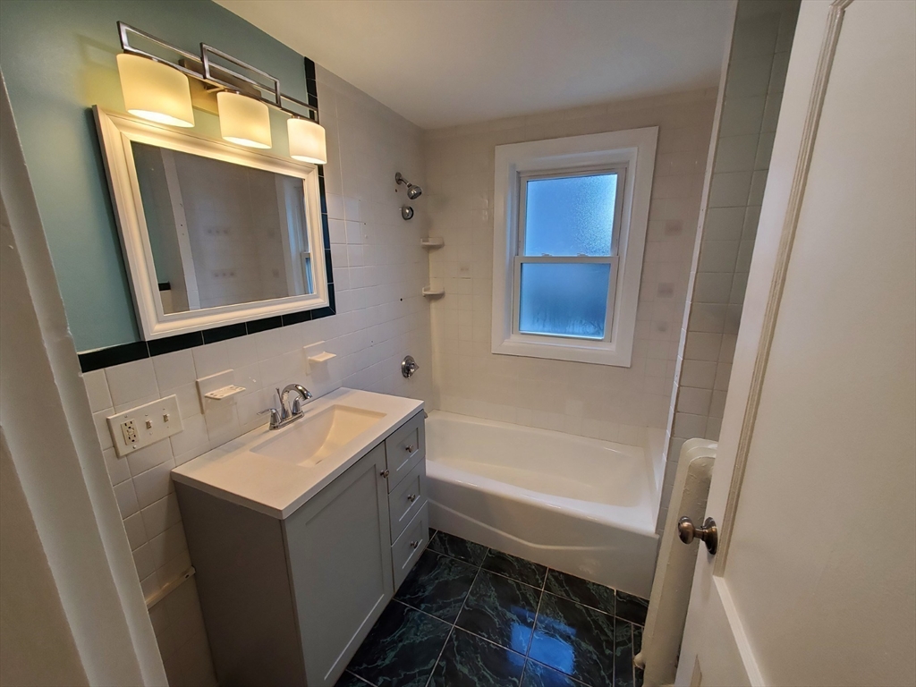 32 Glenrose Road, Unit 1 Boston, MA 02124 - Photo 11 of 15