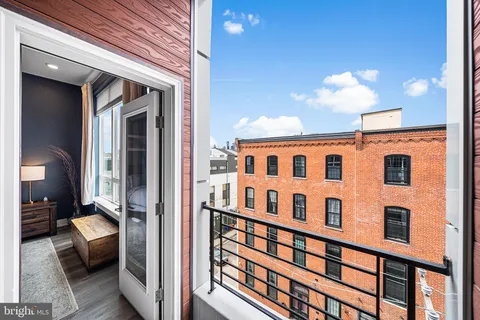 $560,000 | 1115 North American Street, Unit E7, Philadelphia, PA 19123