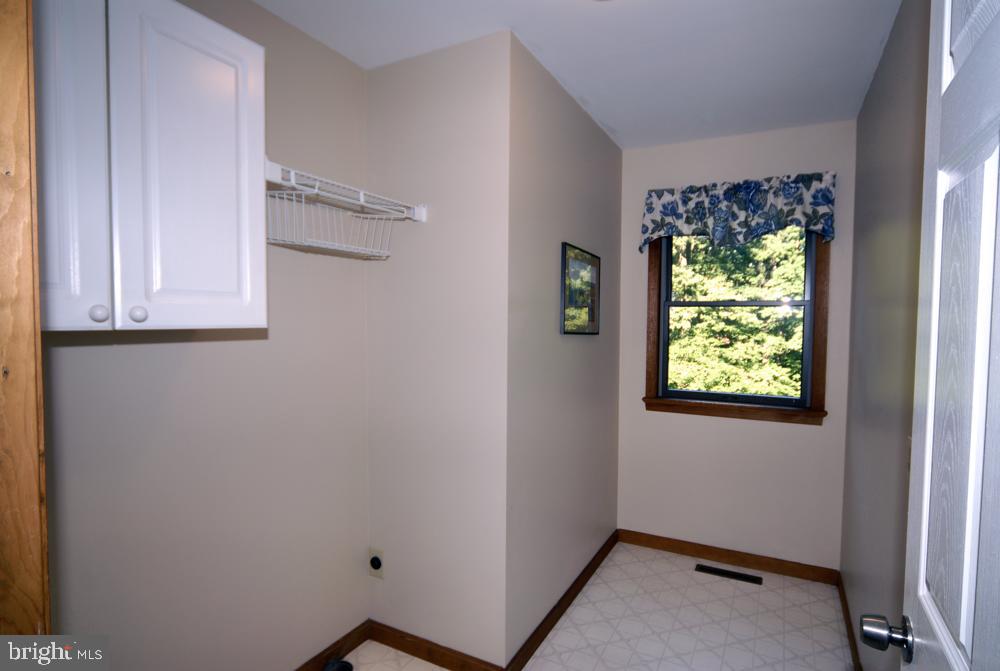 2283 Laurel Ridge Road Narvon, PA 17555 - Photo 20 of 24 Gallery Image 20
