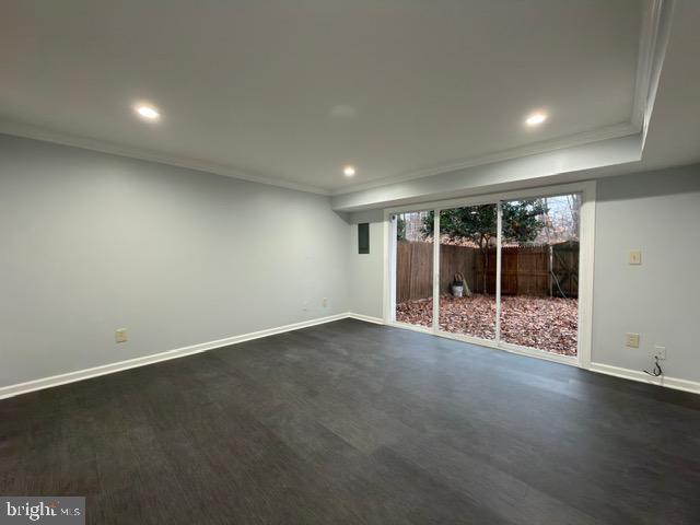 5915 Kingsford Road, Unit 365 Springfield, VA 22152 - Photo 27 of 28 a view of an empty room with a window