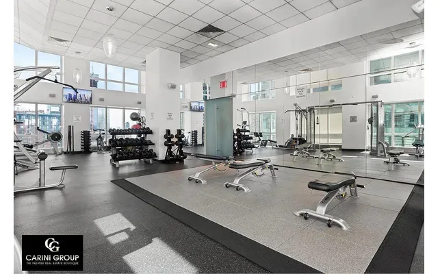 $1,250,000 | 350 West 42nd Street, Unit 46E | Hell's Kitchen