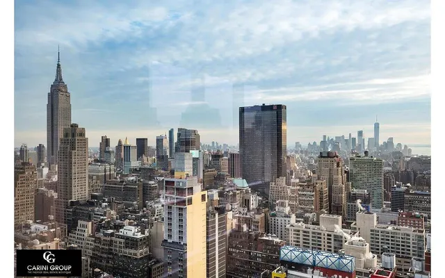 $1,250,000 | 350 West 42nd Street, Unit 46E | Hell's Kitchen