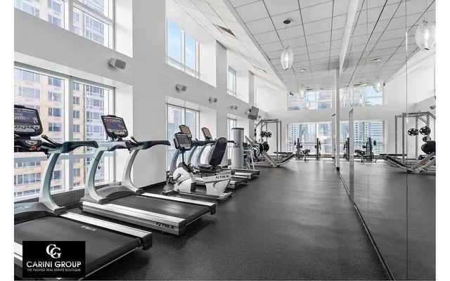 $1,250,000 | 350 West 42nd Street, Unit 46E | Hell's Kitchen