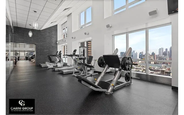 $1,250,000 | 350 West 42nd Street, Unit 46E | Hell's Kitchen