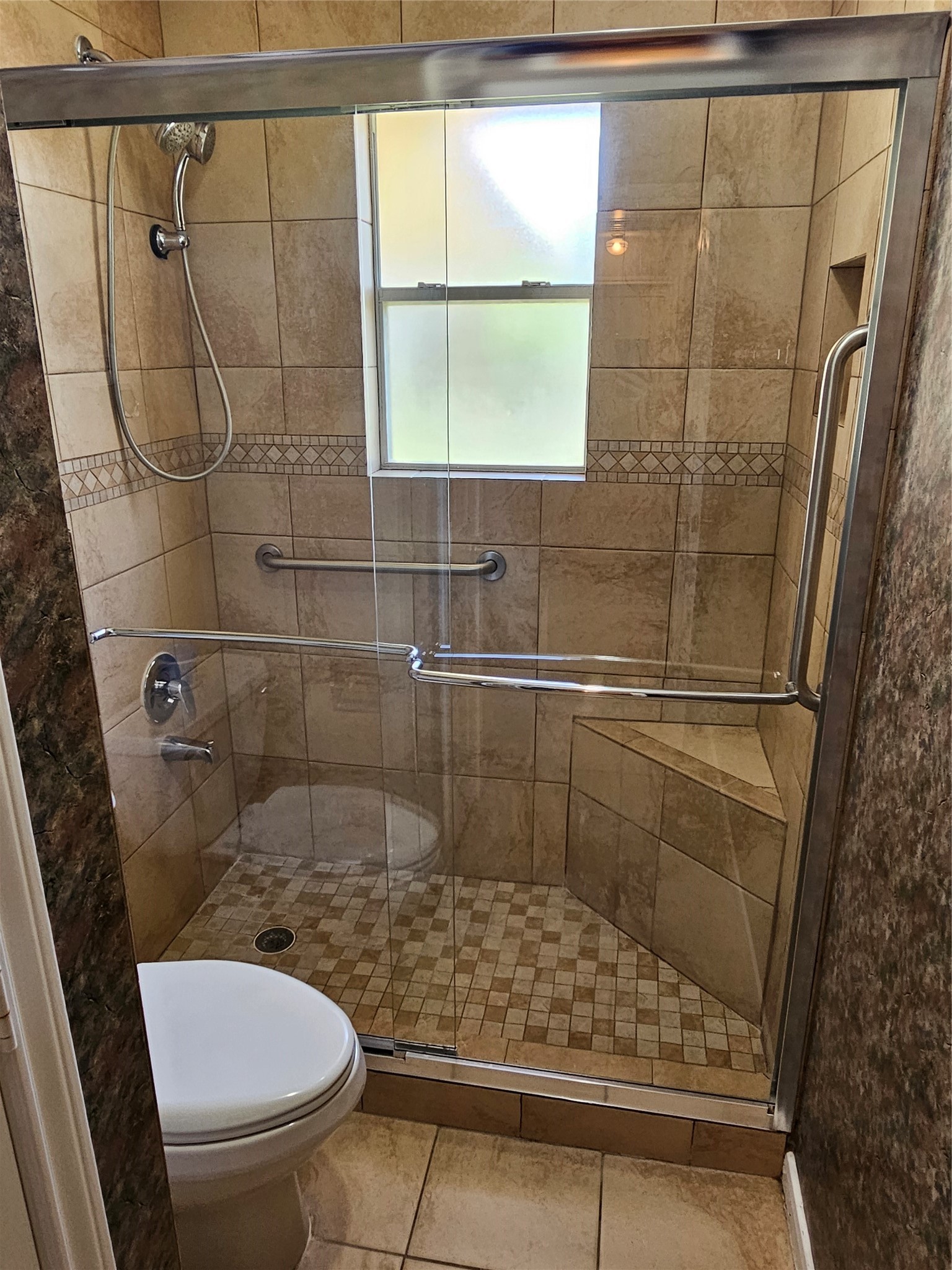 9506 Rustic Gate Road La Porte, TX 77571 - Photo 11 of 16